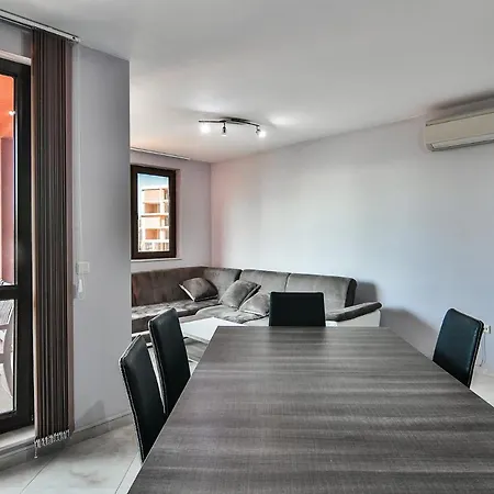 Mare Flat Two Bedrooms Free Parking Hotel Sf. Constantin și Elena