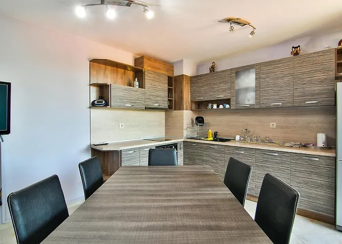 Hotell Mare Flat Two Bedrooms Free Parking *